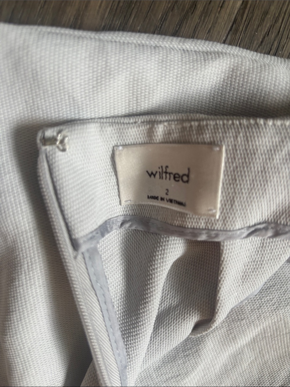 Aritzia | Wilfred Ecoulement Jumpsuit V Neck Tie Air Light Blue/Grey Size 2 - Picture 13 of 15